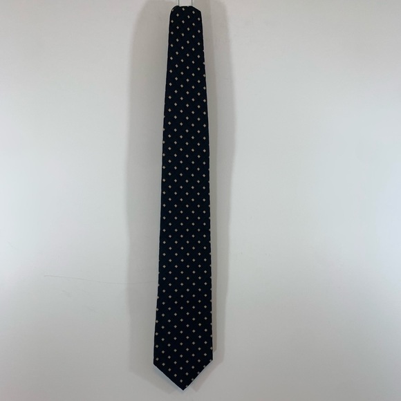Tommy Hilfiger Tie - Picture 2 of 2